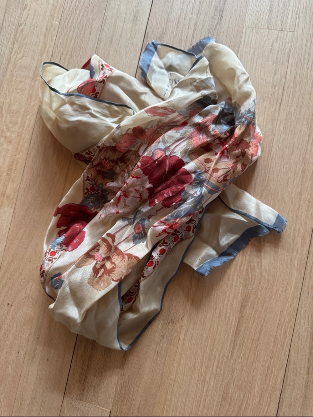 Oscar de la Renta lovely silk scarf.